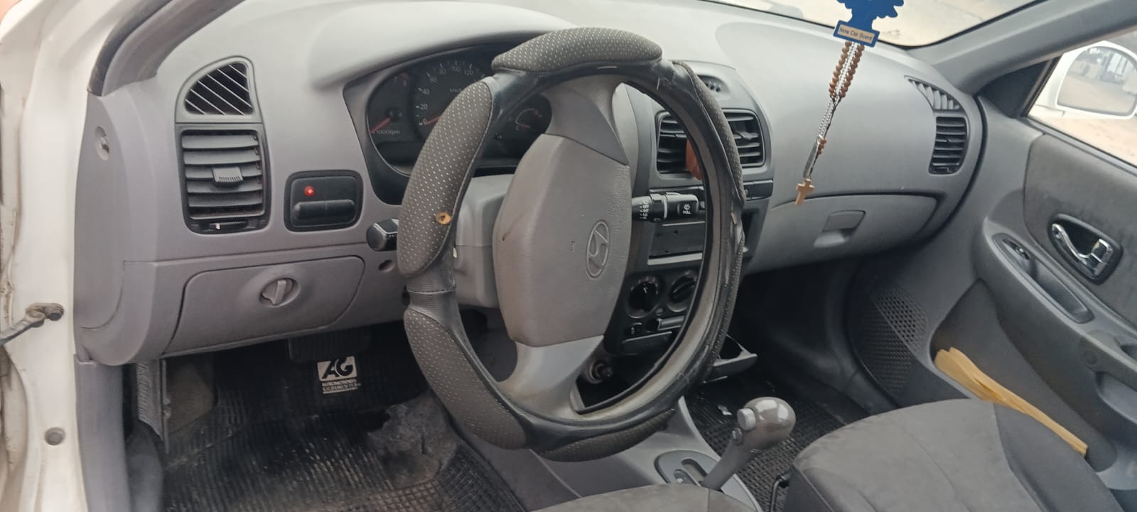  Hyundai ACCENT 2000    EN DESARME